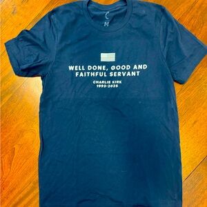 Turning Point USA Woman's  Medium Shirt